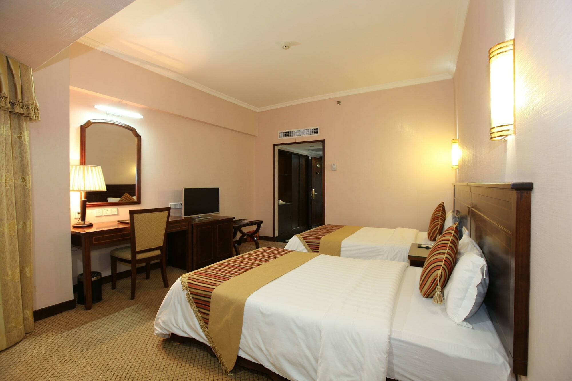 Oriental Silk Hotel Guangzhou Eksteriør bilde